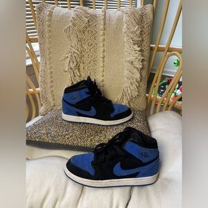 Nike Air Jordan Retro Blue and Black 1 Mid Trainers Size 2.5Y
